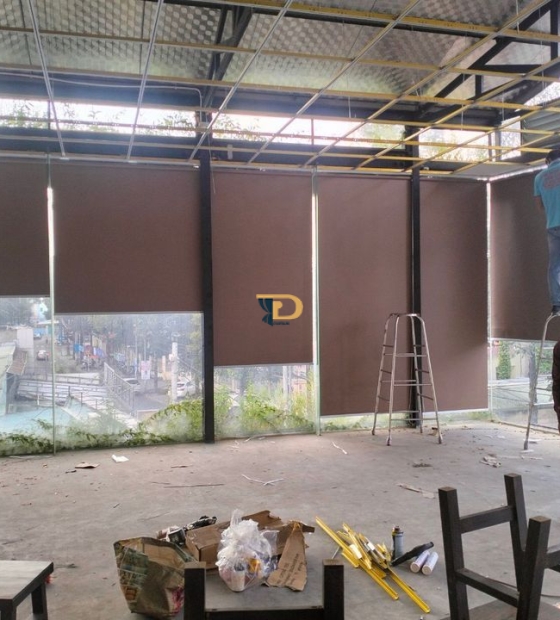 Rèm chắn mưa cho ban công