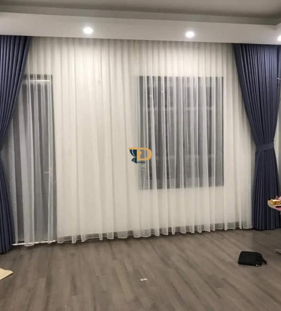 Rèm cửa sổ chống nắng giá rẻ