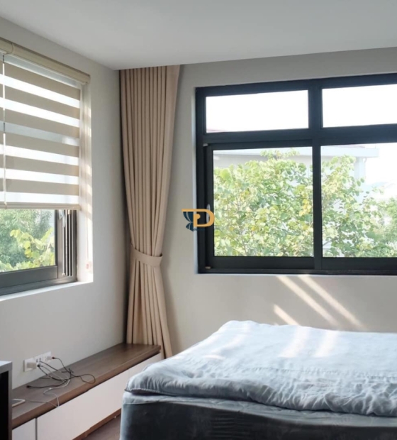 Sự kết hợp giữa rèm vải và rèm cầu vồng cho không gian nhà bạn