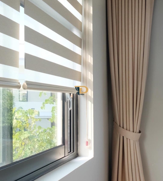 Sự kết hợp giữa rèm vải và rèm cầu vồng cho không gian nhà bạn