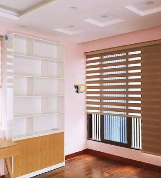 Rèm cầu vồng Hàn Quốc tạo nên sự độc đáo cho cửa sổ phòng khách