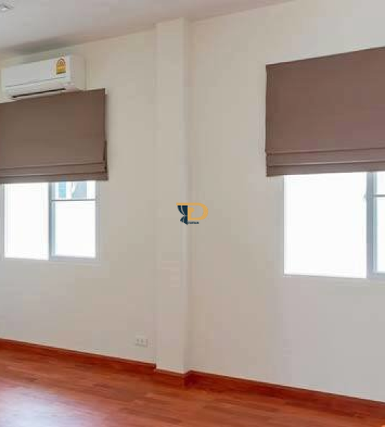 Những điều cần biết về rèm cửa Roman
