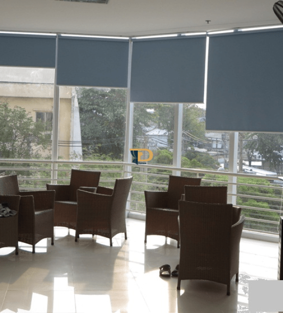 Thi công, lắp đặt rèm cuốn giá rẻ chất lượng tốt